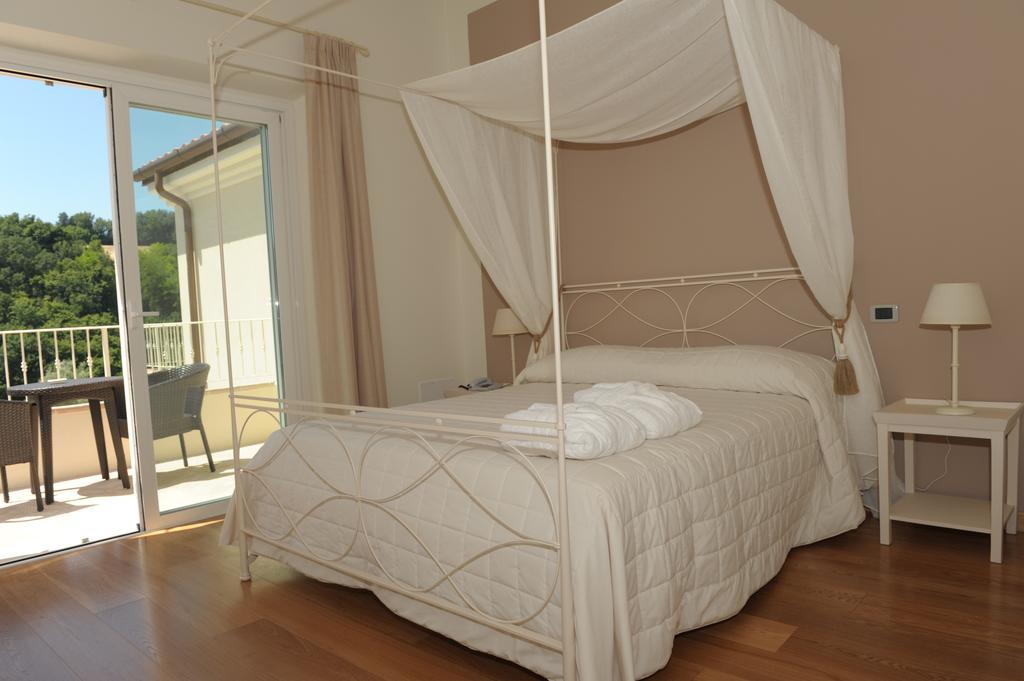 Hotel Giardino Suites&Spa Numana Eksteriør bilde